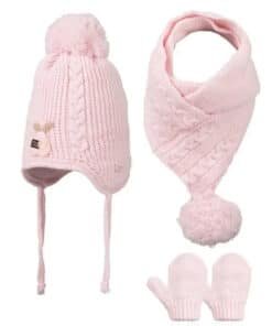 Pembe örgü şapka, atkı ve eldiven takımı.
