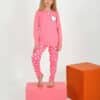 Kız çocuk pembe kalp desenli pijama takımı.