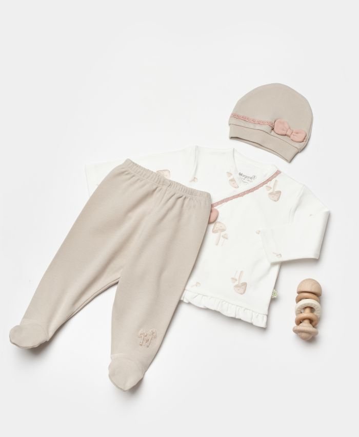 Kız Bebek Mantar Baskılı Fiyonklu Şapkalı Yandan Çıtçıtlı 3lü Zıbın Takımı - Görsel 4